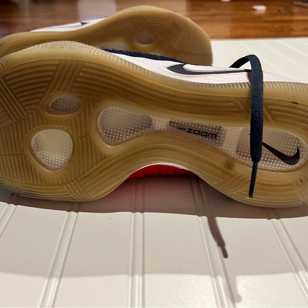 Nike Men’s Basketball Shoes Size 11 Black Red White Sock Collar Zoom - Picture 9 of 10